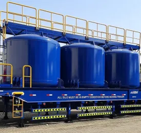 3 x 700 Cuft Silos on a Trailer – Tripod